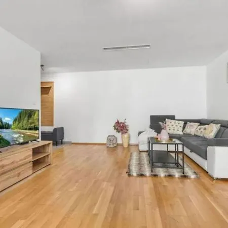 Detla Apartment